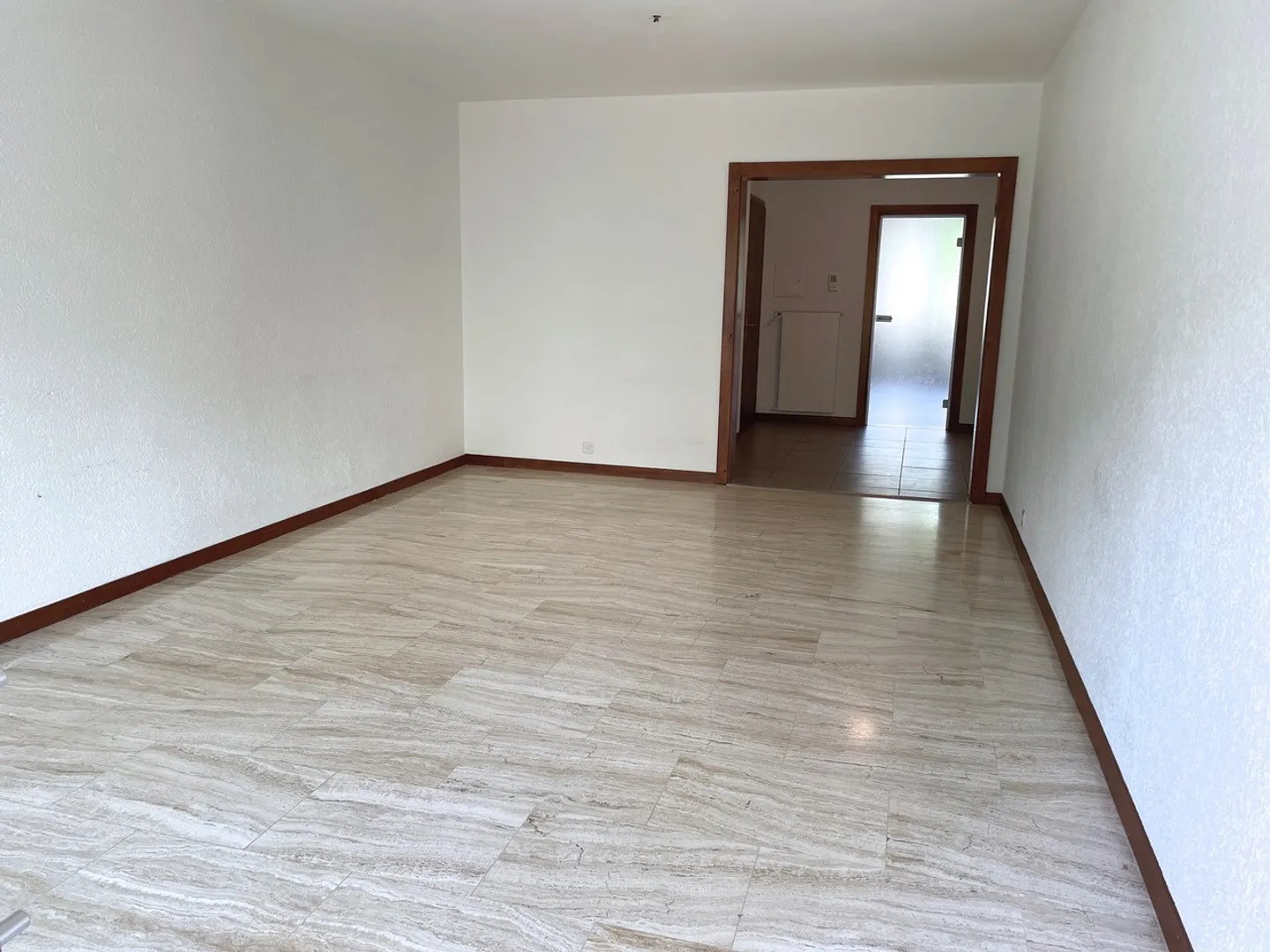 3.5 Room Apartment - Photo 6 of 13