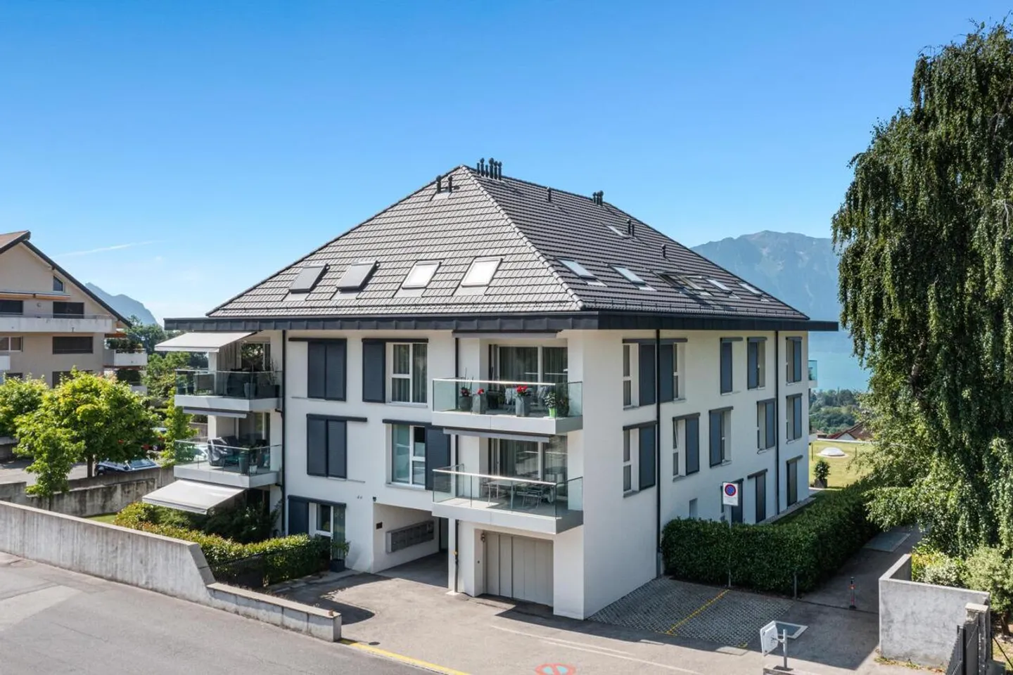 Maisonette esclusiva che unisce eleganza e comfort assoluto a St-Légier - Foto 12 di 13