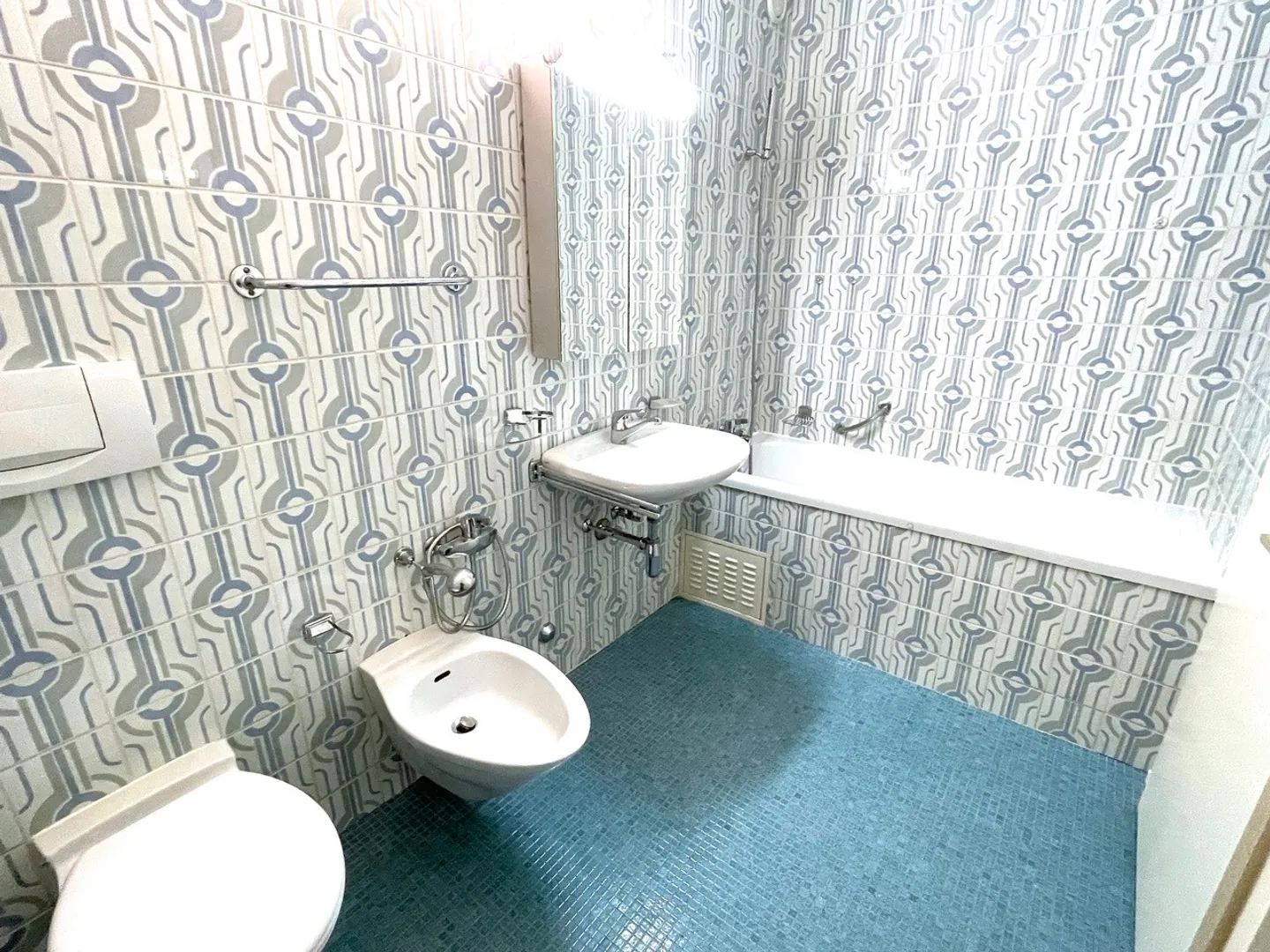 3.5 Room Apartment - Photo 11 of 13