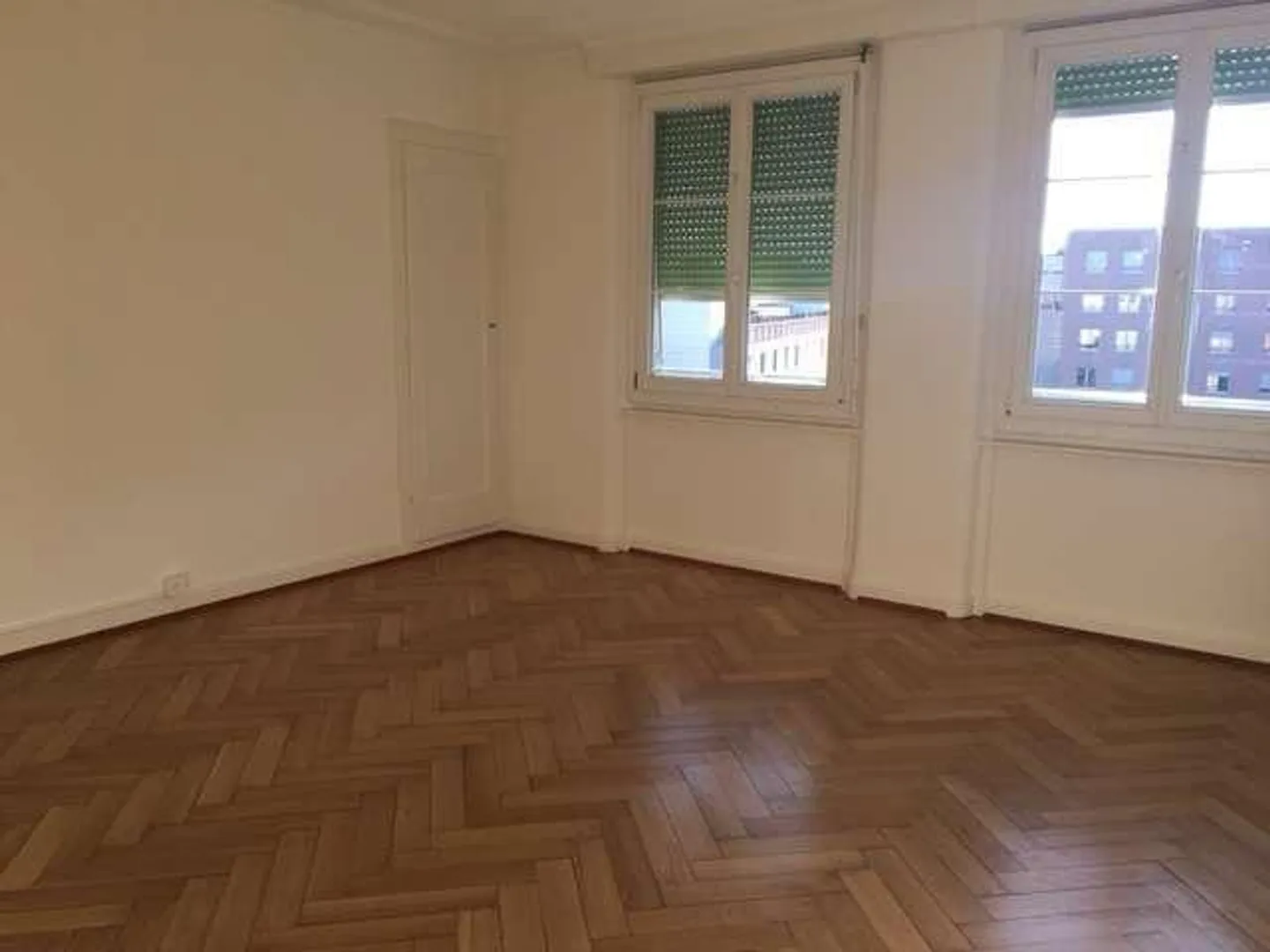 Incantevole appartamento 2.5 stanze - Vicino alla Stazione - Foto 3 di 6