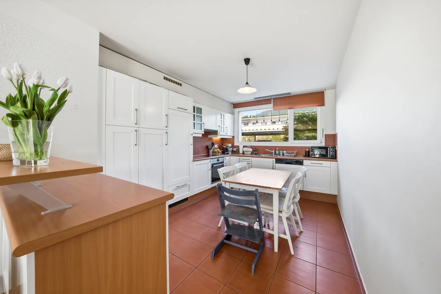 Maison mitoyenne spacieuse - Photo 15 sur 27