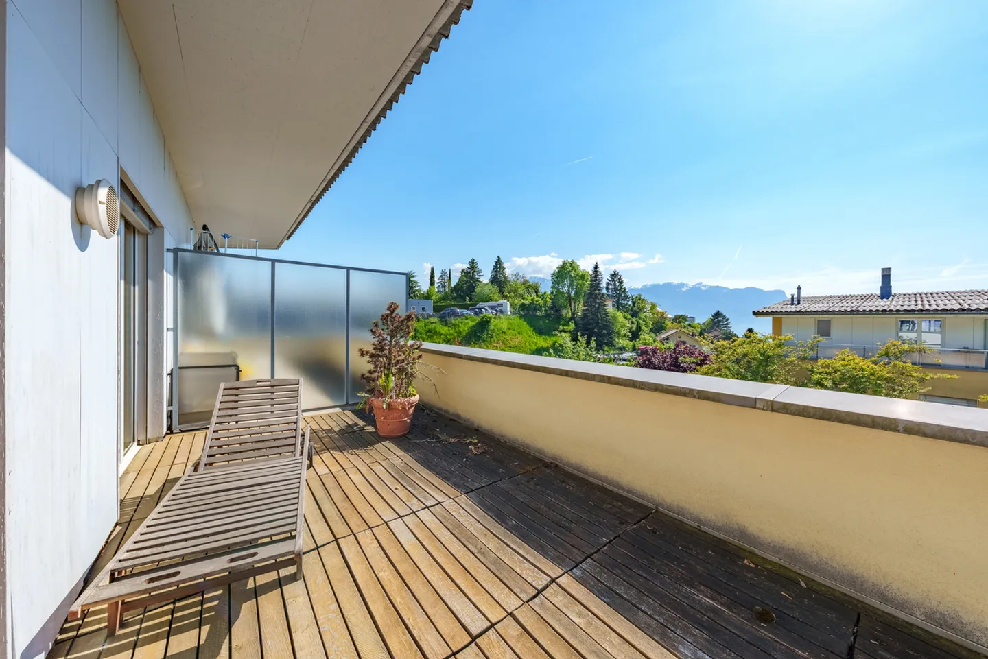 Maison mitoyenne spacieuse - Photo 16 sur 27