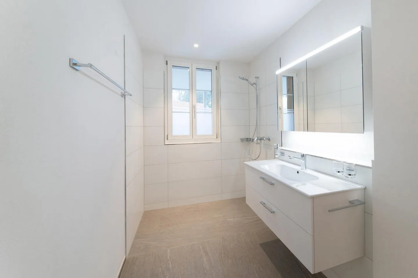 einzigartige 3.5-Zimmer-Wohnung in Bargen SH zu vermieten - Foto 6 von 8