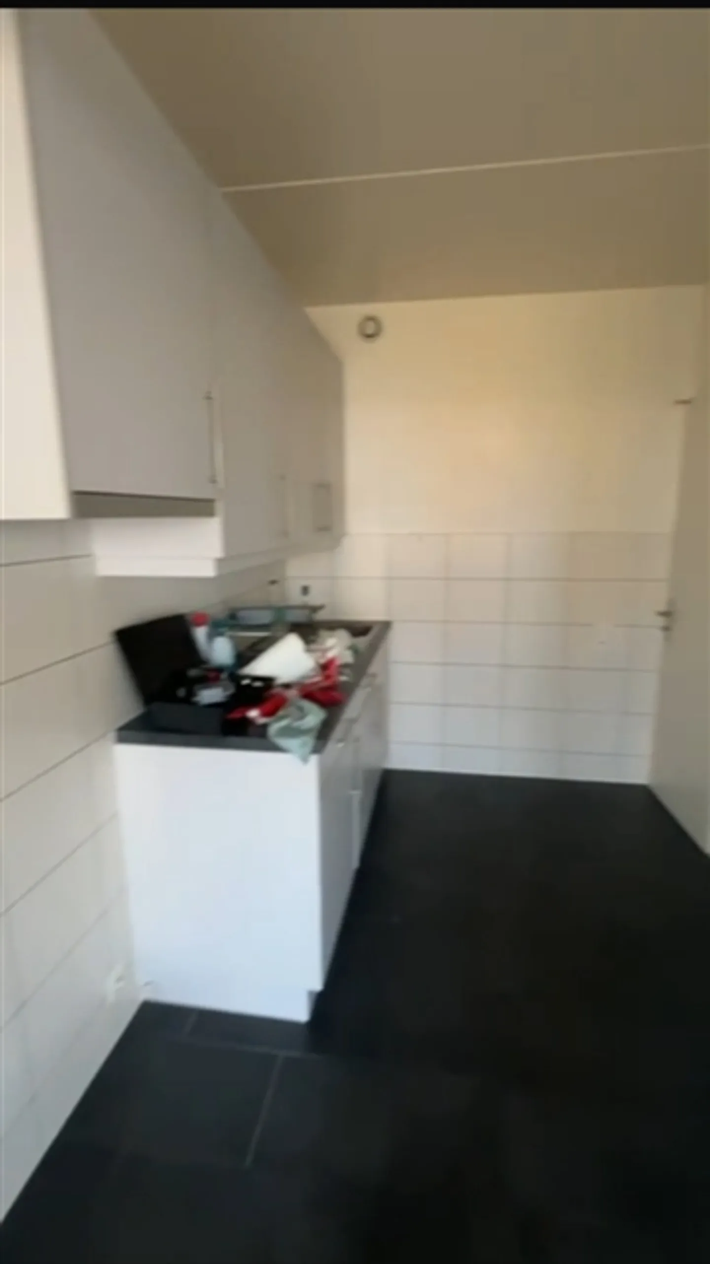 3.5 Room Apartment in Onex. - Photo 2 of 6