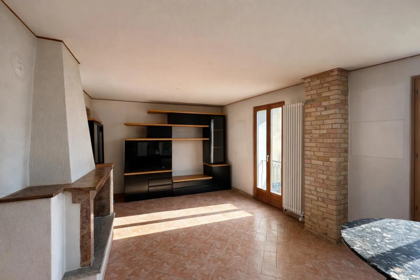 Appartamento 2.5 locali caratteristico - Foto 4 di 13