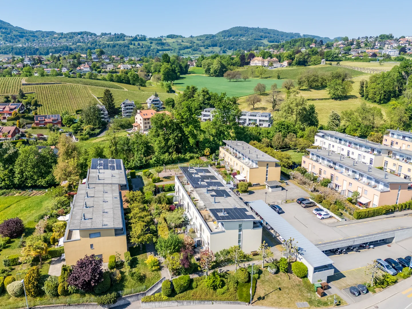 Maison mitoyenne spacieuse - Photo 26 sur 27