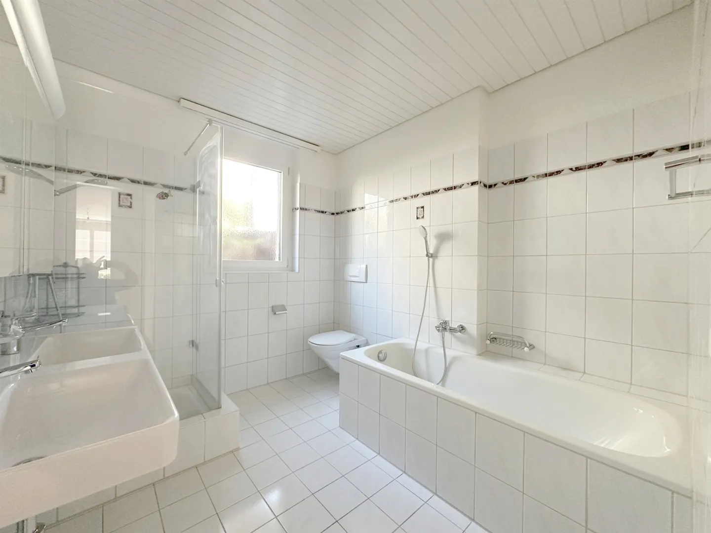 Your new feel-good oasis in the heart of Hedingen - Photo 10 of 13