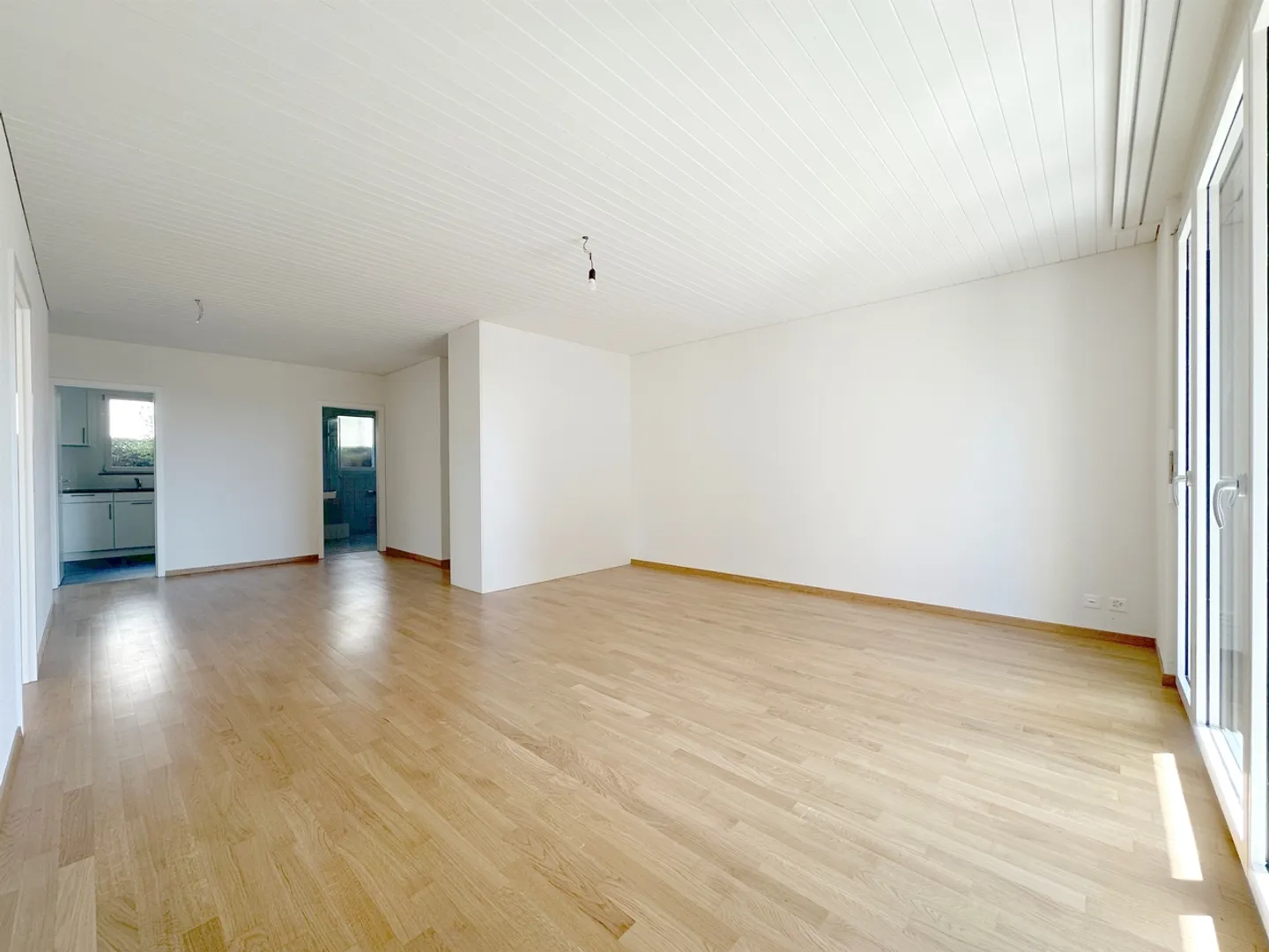 Your new feel-good oasis in the heart of Hedingen - Photo 3 of 13