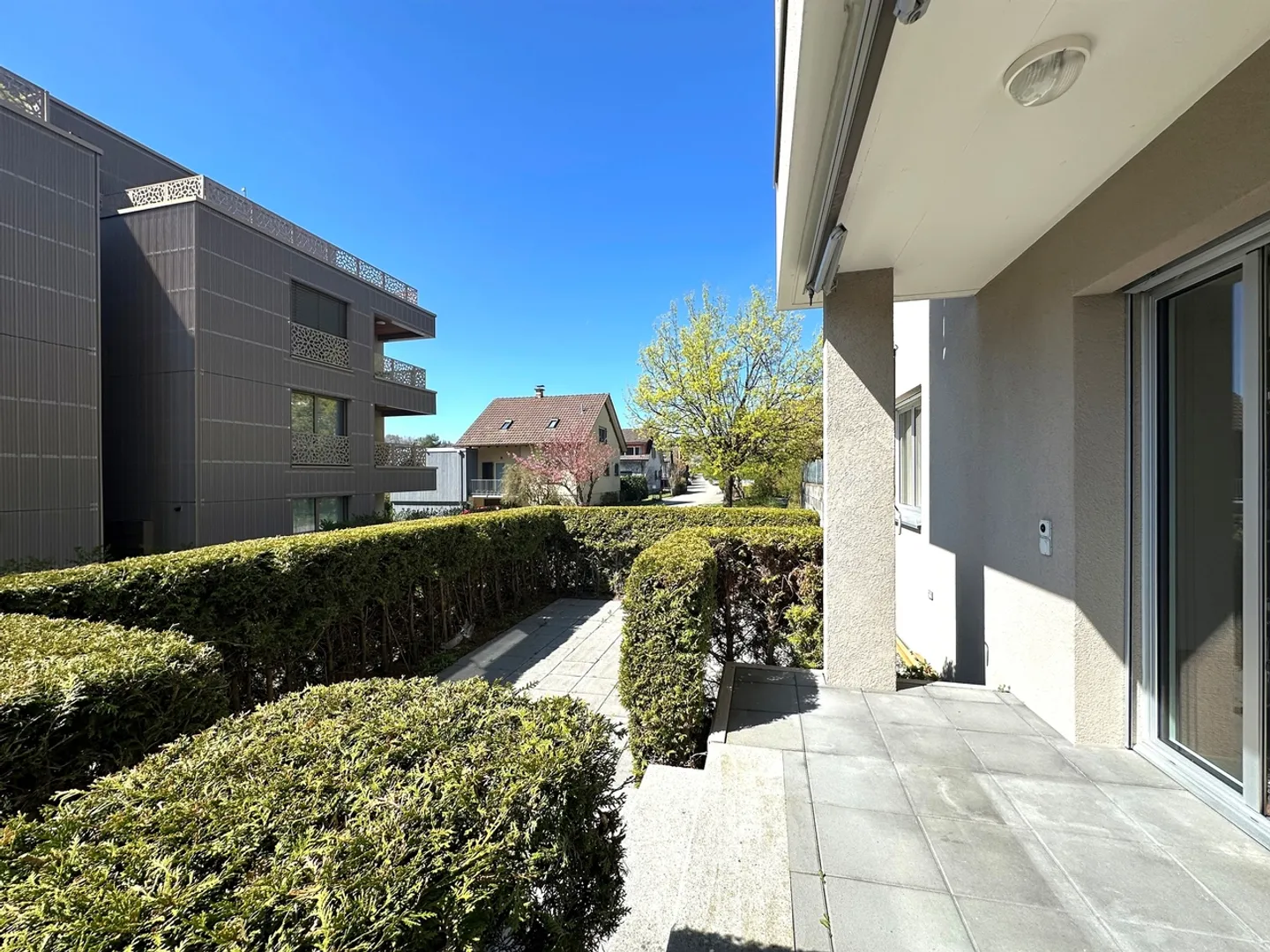 Your new feel-good oasis in the heart of Hedingen - Photo 12 of 13