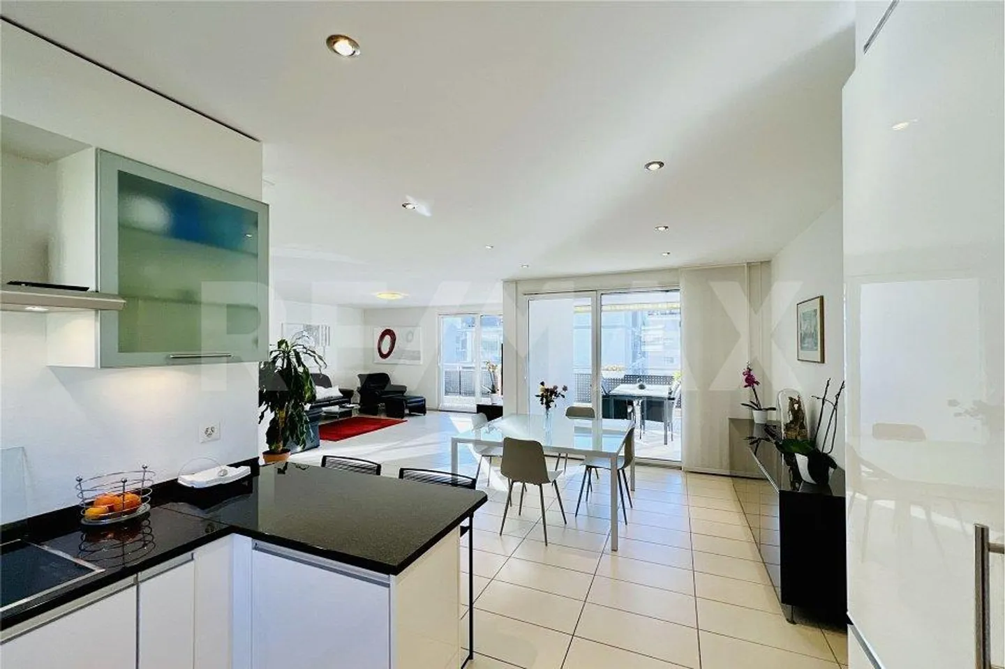 Helles und geräumiges 4,5-Zimmer-Apartment - Foto 4 von 13