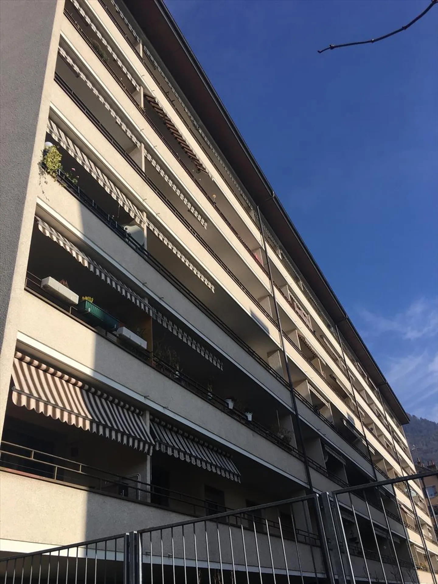 Kommen Sie und entdecken Sie Ihr zukünftiges Zuhause - Foto 2 von 3