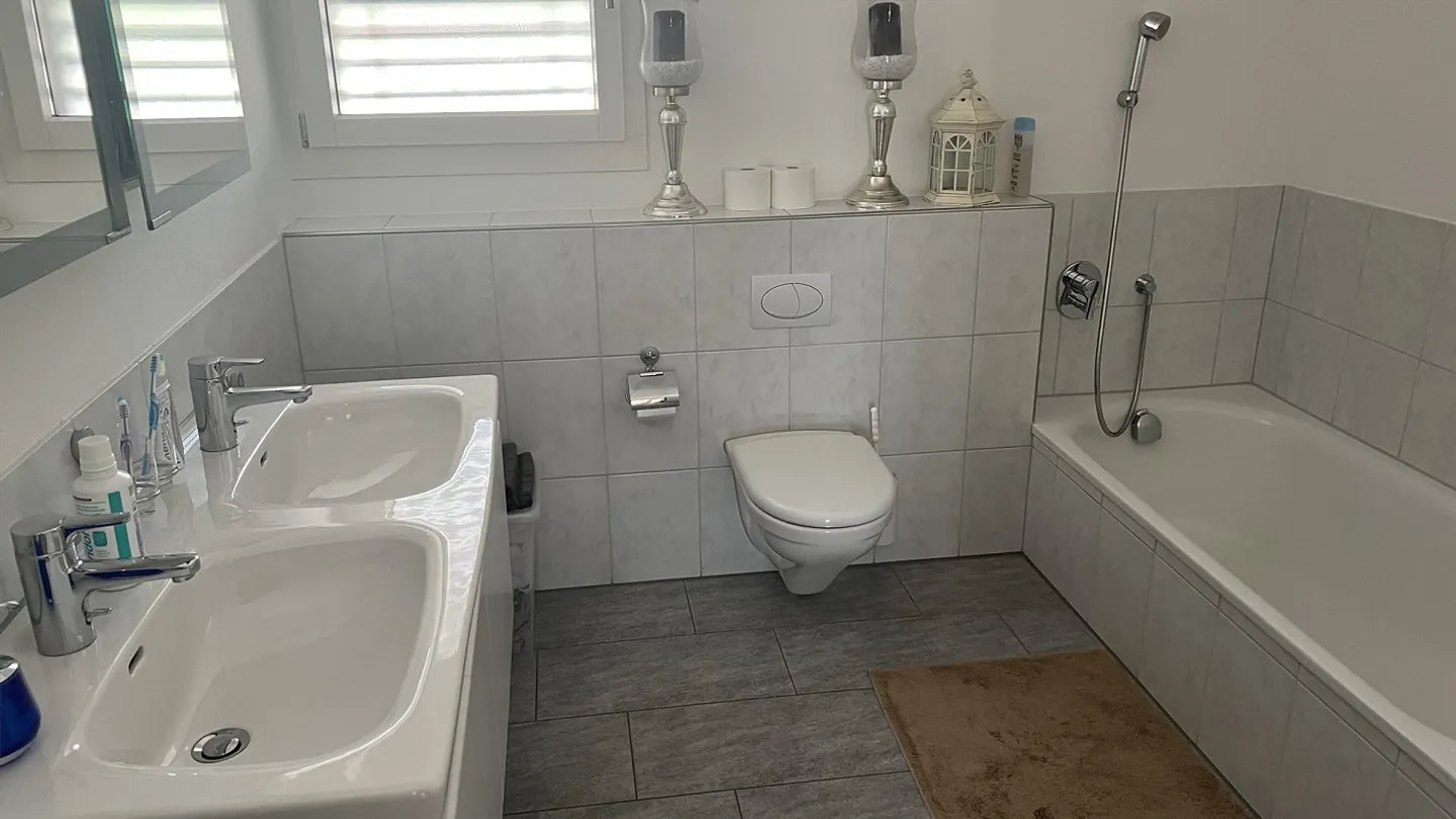 Exklusive 4.5-Zimmer Wohnung - Foto 5 von 11