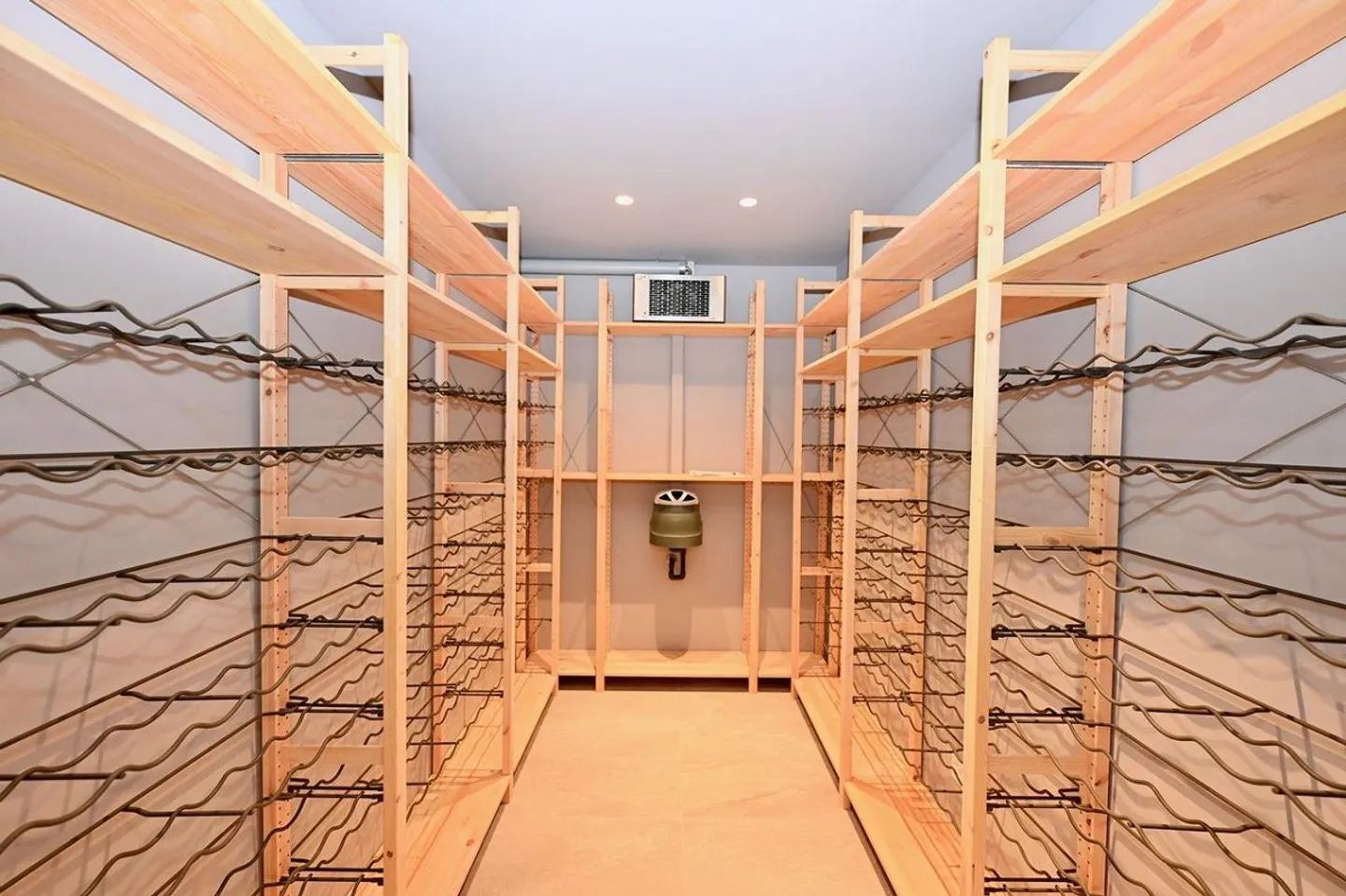 Moderne Luxusvilla - Frieden, Privatsphäre und zeitgenössische Eleganz - Foto 19 von 25