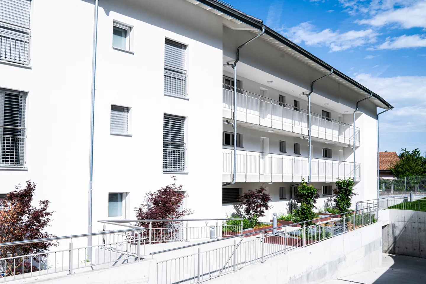 Beautiful 2.5-room apartment with bright private balcony - Photo 8 of 9