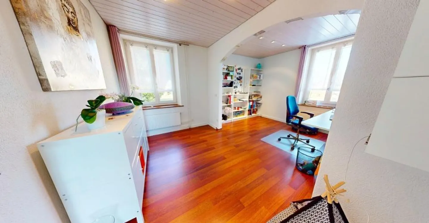 Proprietà di investimento con storia e futuro - Casa plurifamiliare con riserva di terreno a Luterbach - Foto 6 di 13