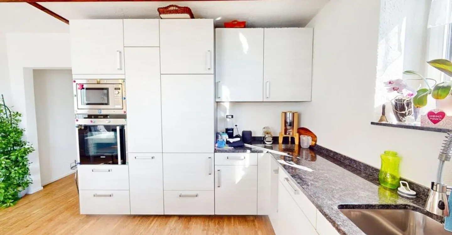 Proprietà di investimento con storia e futuro - Casa plurifamiliare con riserva di terreno a Luterbach - Foto 7 di 13