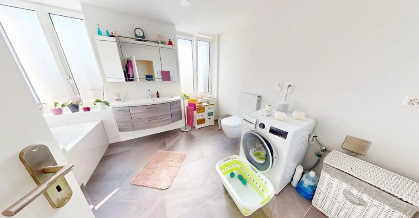 Proprietà di investimento con storia e futuro - Casa plurifamiliare con riserva di terreno a Luterbach - Foto 12 di 13
