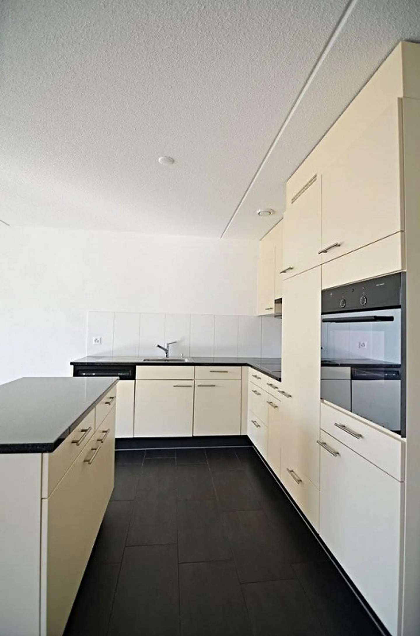 Stilvolle 3.5-Zimmerwohnung - Foto 2 von 8
