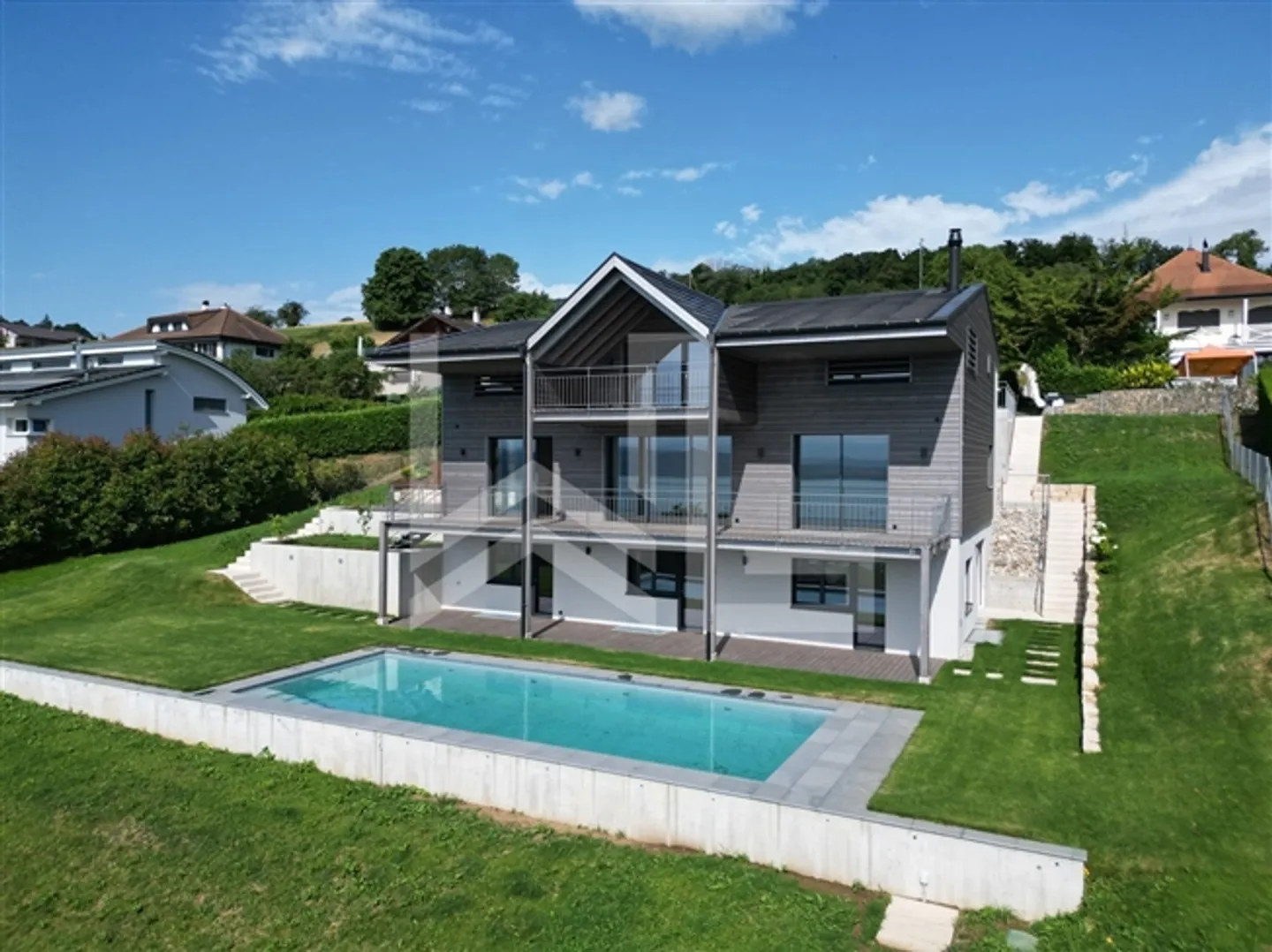 Stunning property with exceptional views of the lake and the Alps - Photo 1 of 13