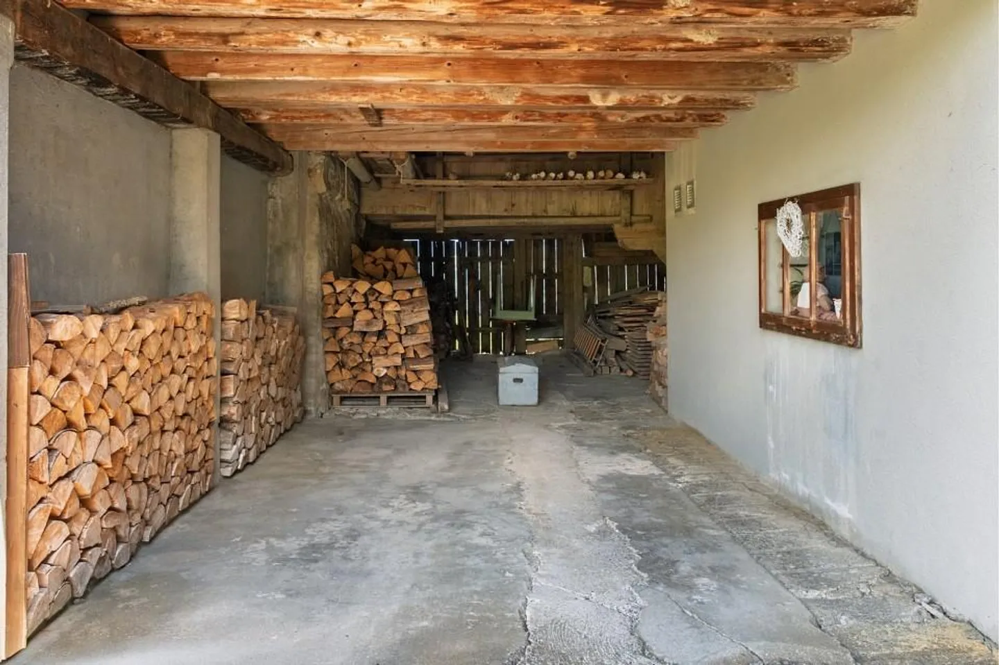 A character farmhouse... and much more - Photo 6 of 8