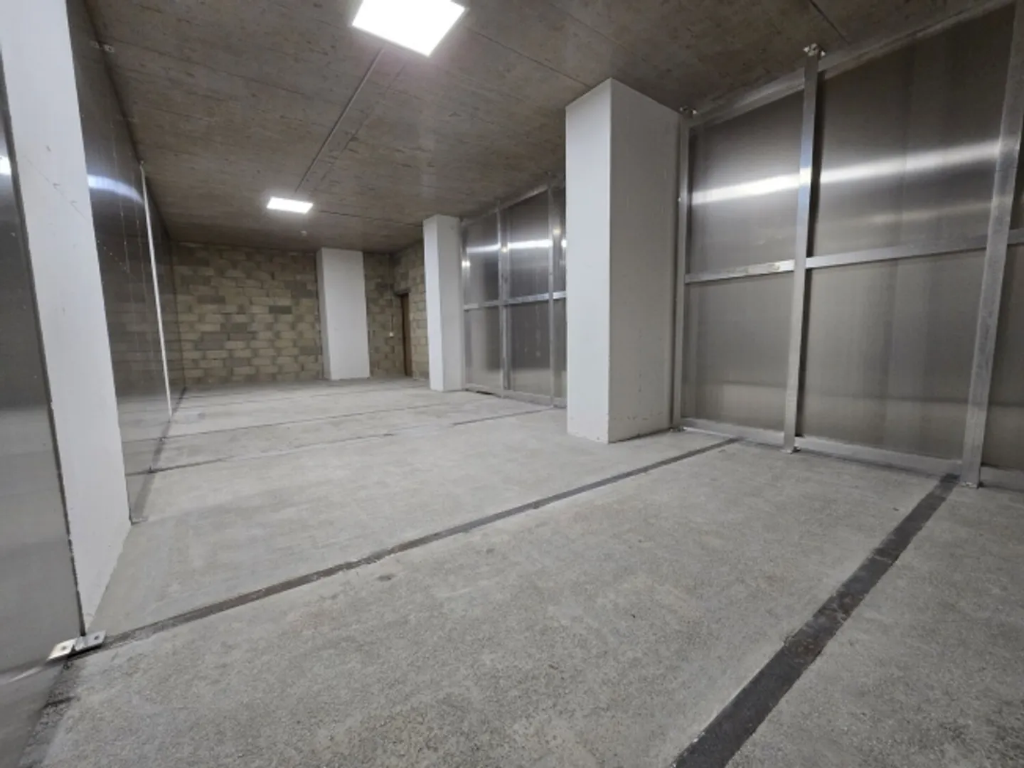 «Dépôt 34m2 - Excellente situation - Blécherette» - Photo 1 sur 2