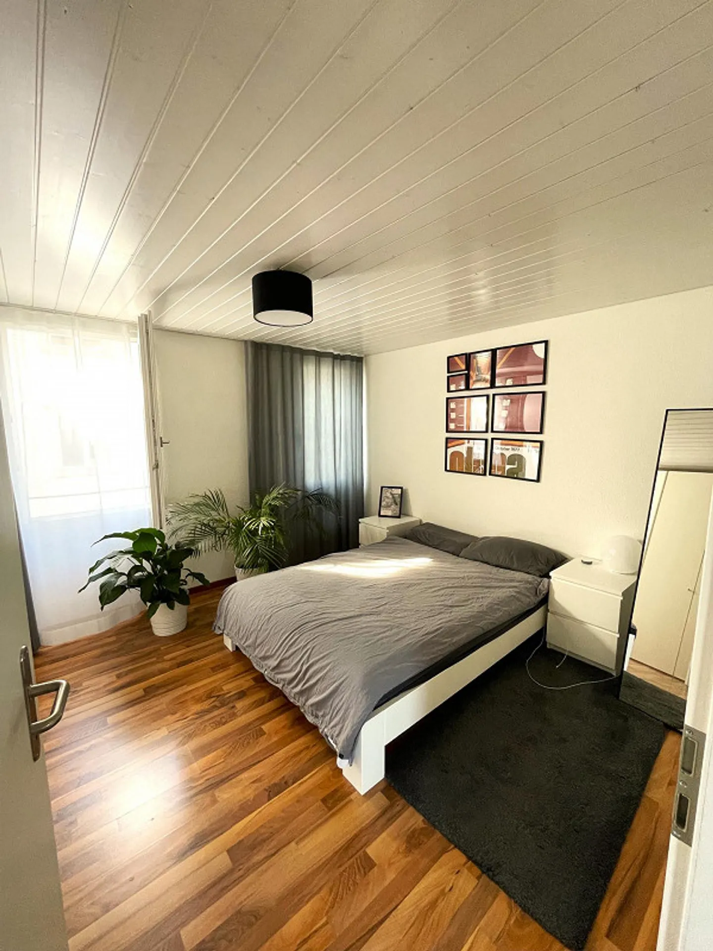 Bel appartement dans un emplacement central avec une grande terrasse - Photo 7 sur 10