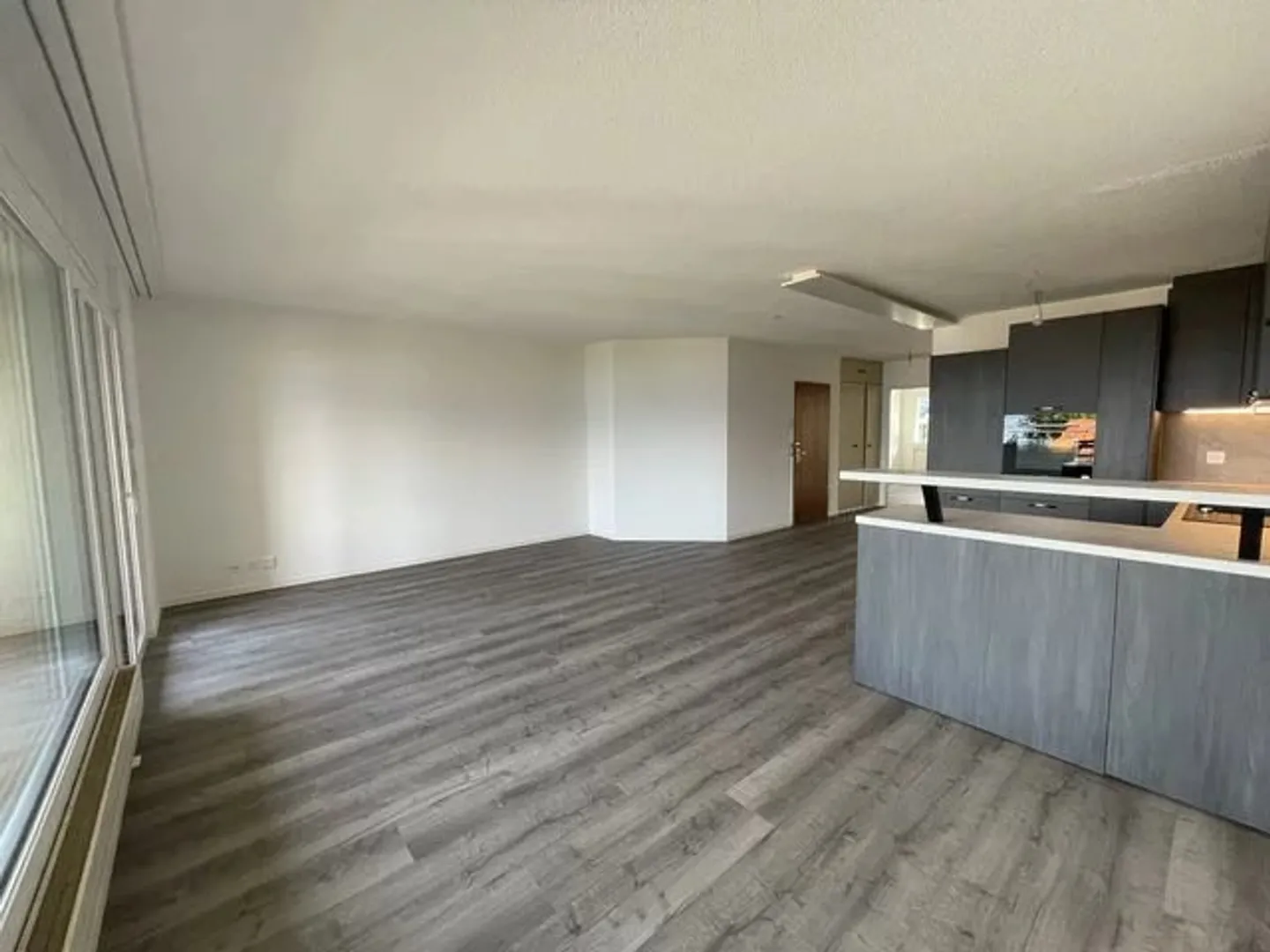 3.5-room apartment on the 3rd floor - Newly renovated - Photo 5 of 10