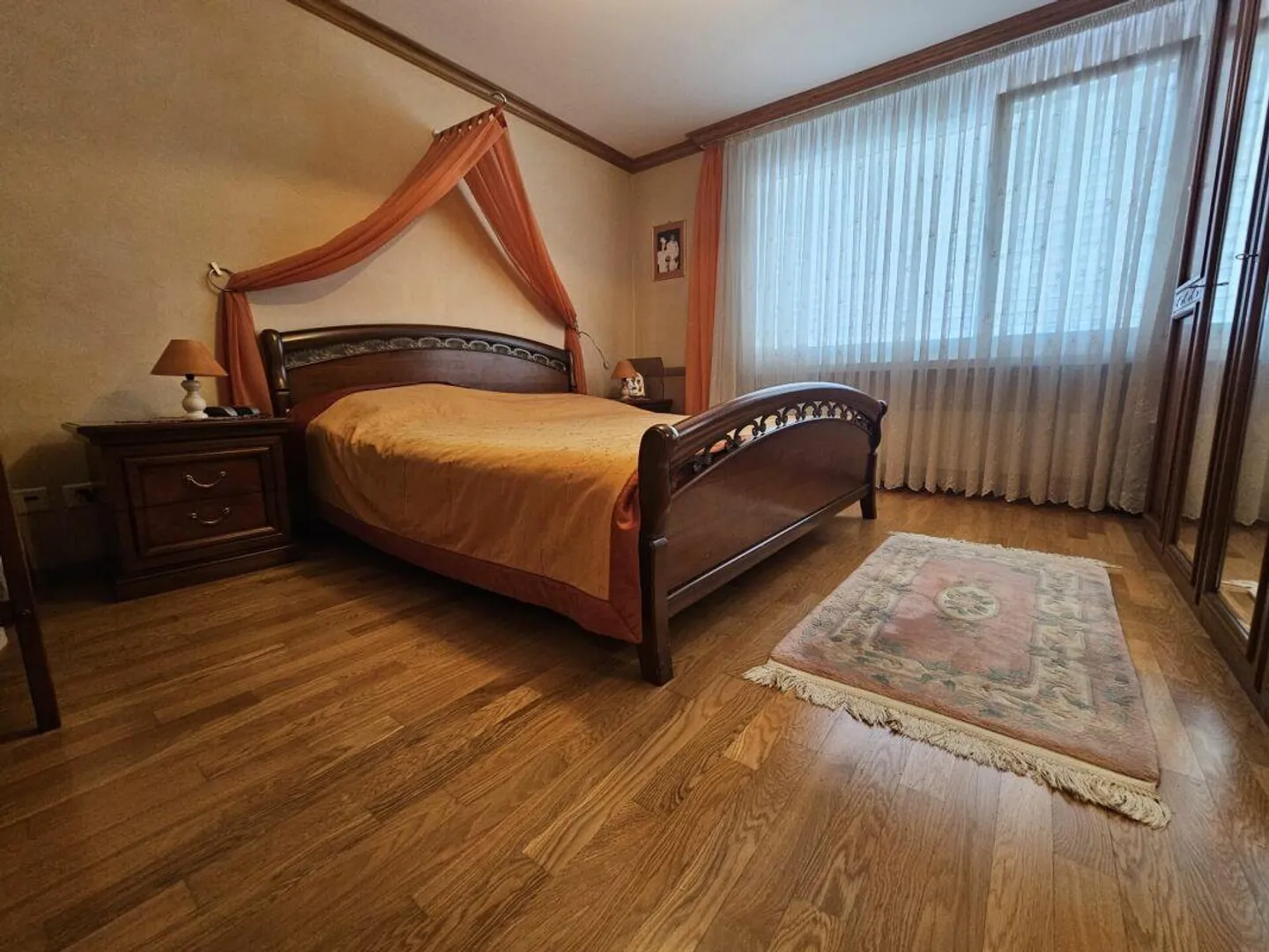 Appartamento 4.5 stanze con vista lontana - Foto 5 di 8
