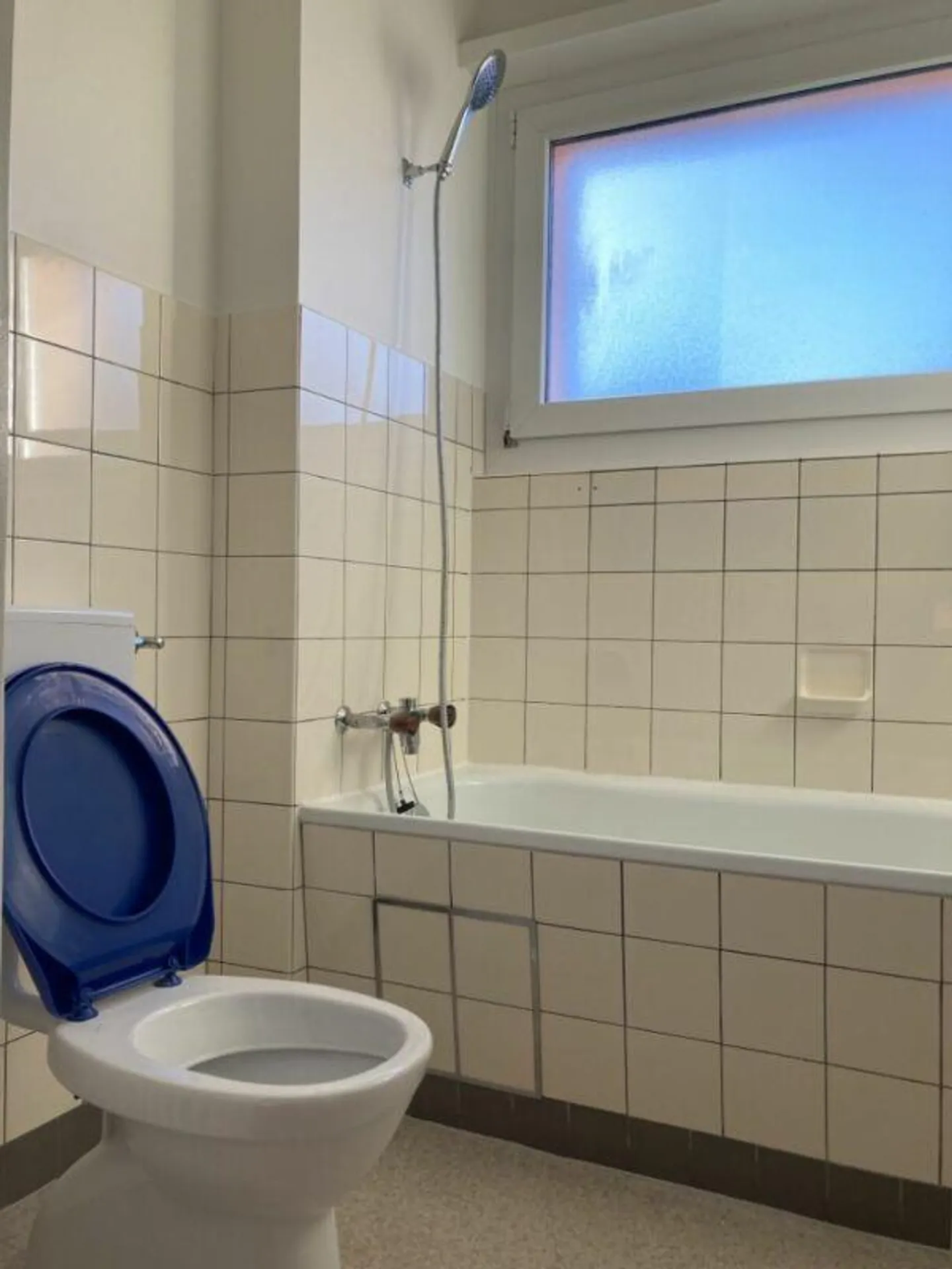 Frenkendorf / 3 Zimmer Erdgeschosswohnung - Foto 8 von 9