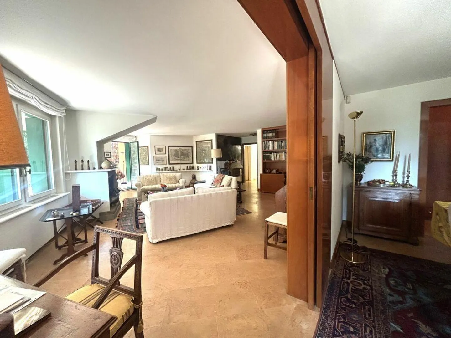 Appartamento Prestigioso nel Verde - Foto 3 di 9