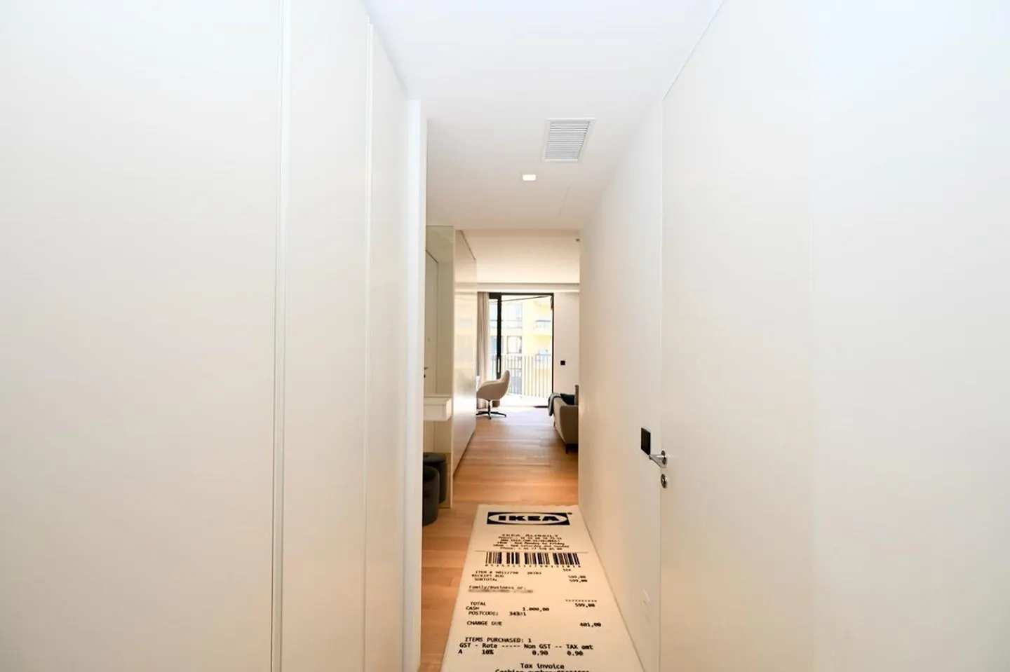 Refined Apartment in Central Location in Lugano - Photo 15 of 15