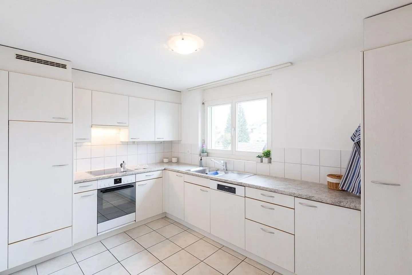 Bello, luminoso appartamento di 4½ locali al 1 ° piano - Foto 1 di 10