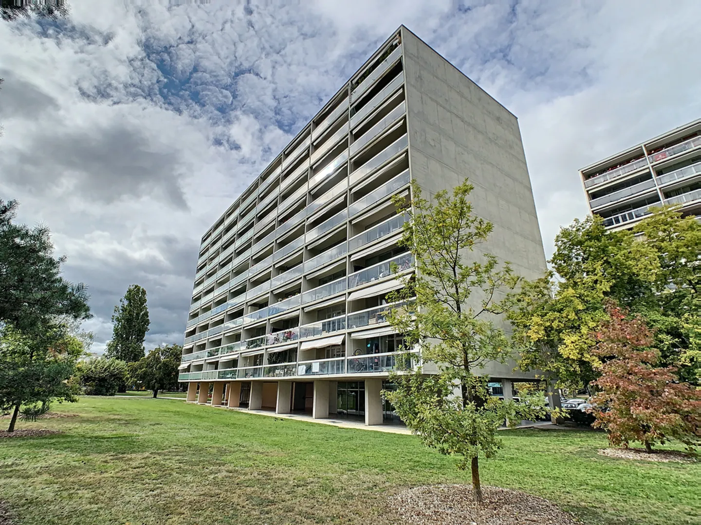 Vier-Zimmer-Wohnung im 7. Stock - Foto 1 von 2