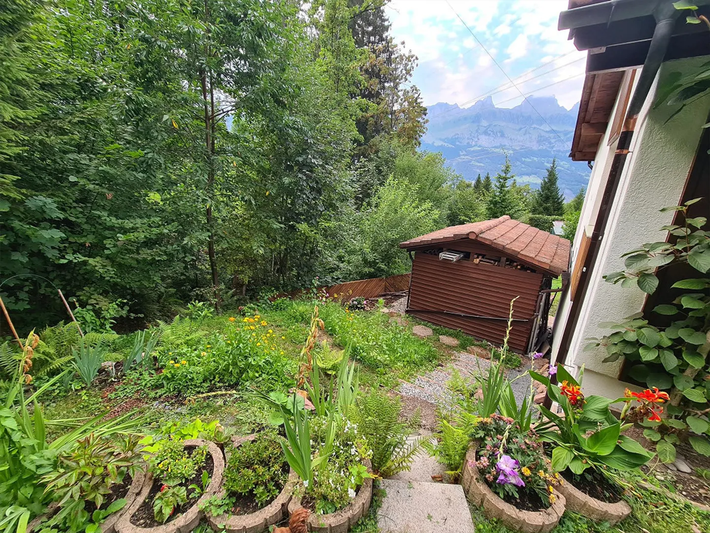 Freshly Renovated Garden Paradise - Photo 24 of 30