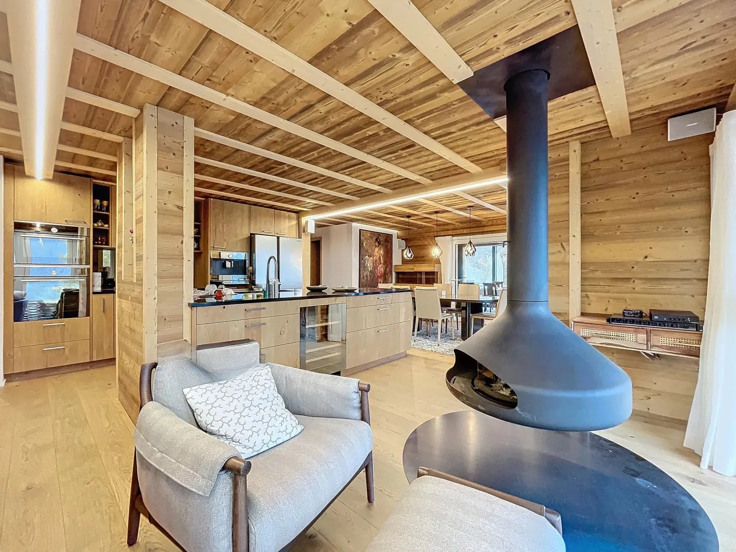 Luxus Chalet in den Alpen - Foto 1 von 13