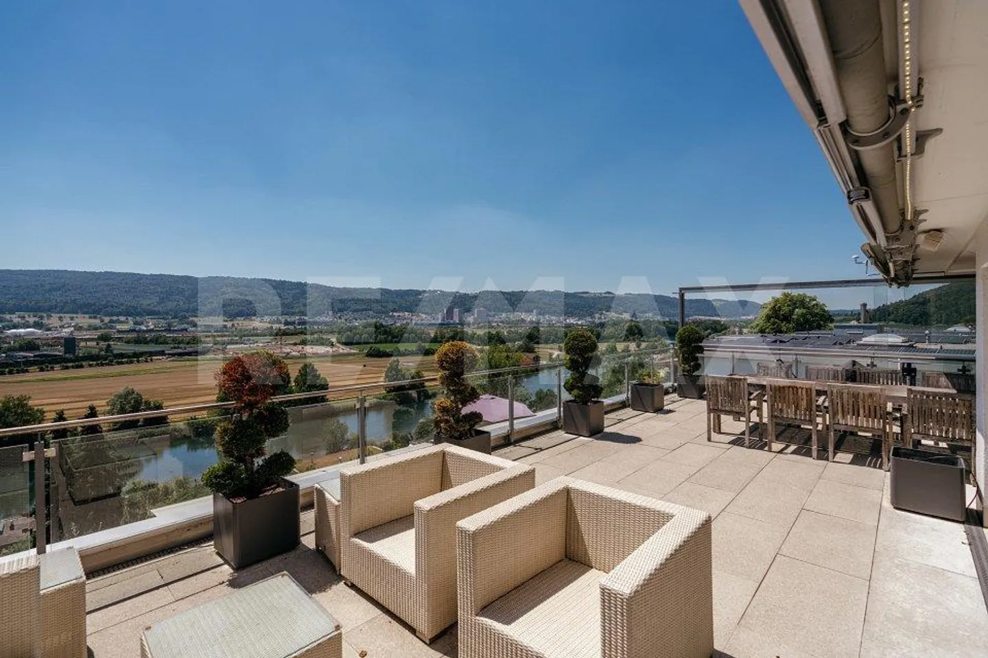 Luxus-Terrassenwohnung mit Aussicht - Foto 1 von 13