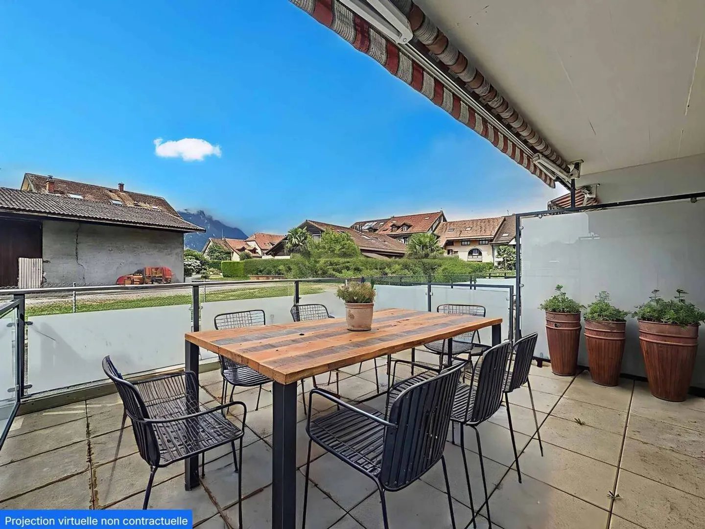 Appartement spacieux de 4,5 pièces avec terrasse - Photo 1 sur 9