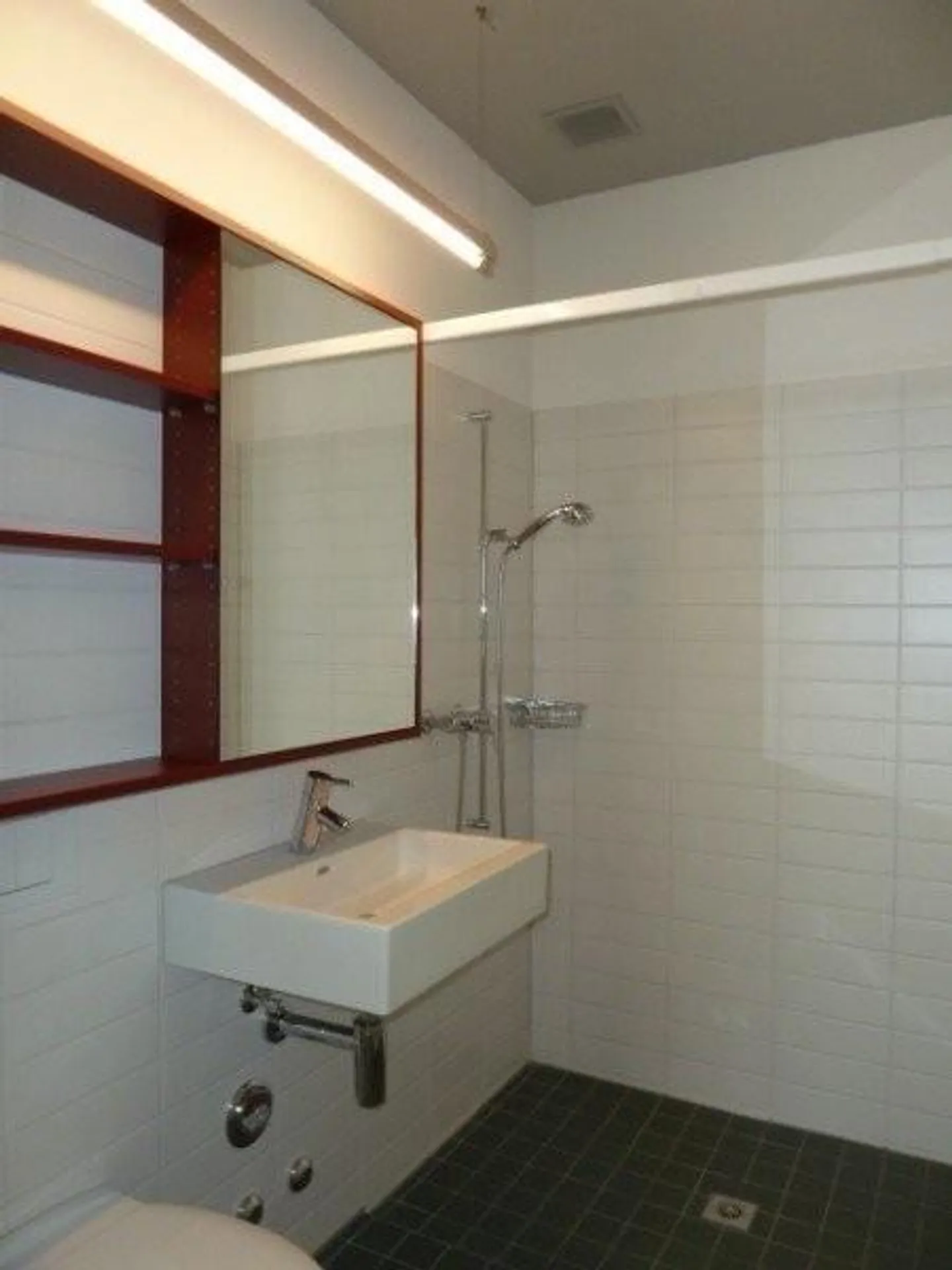 Appartamento moderno 2.5 locali con loggia - Foto 4 di 7