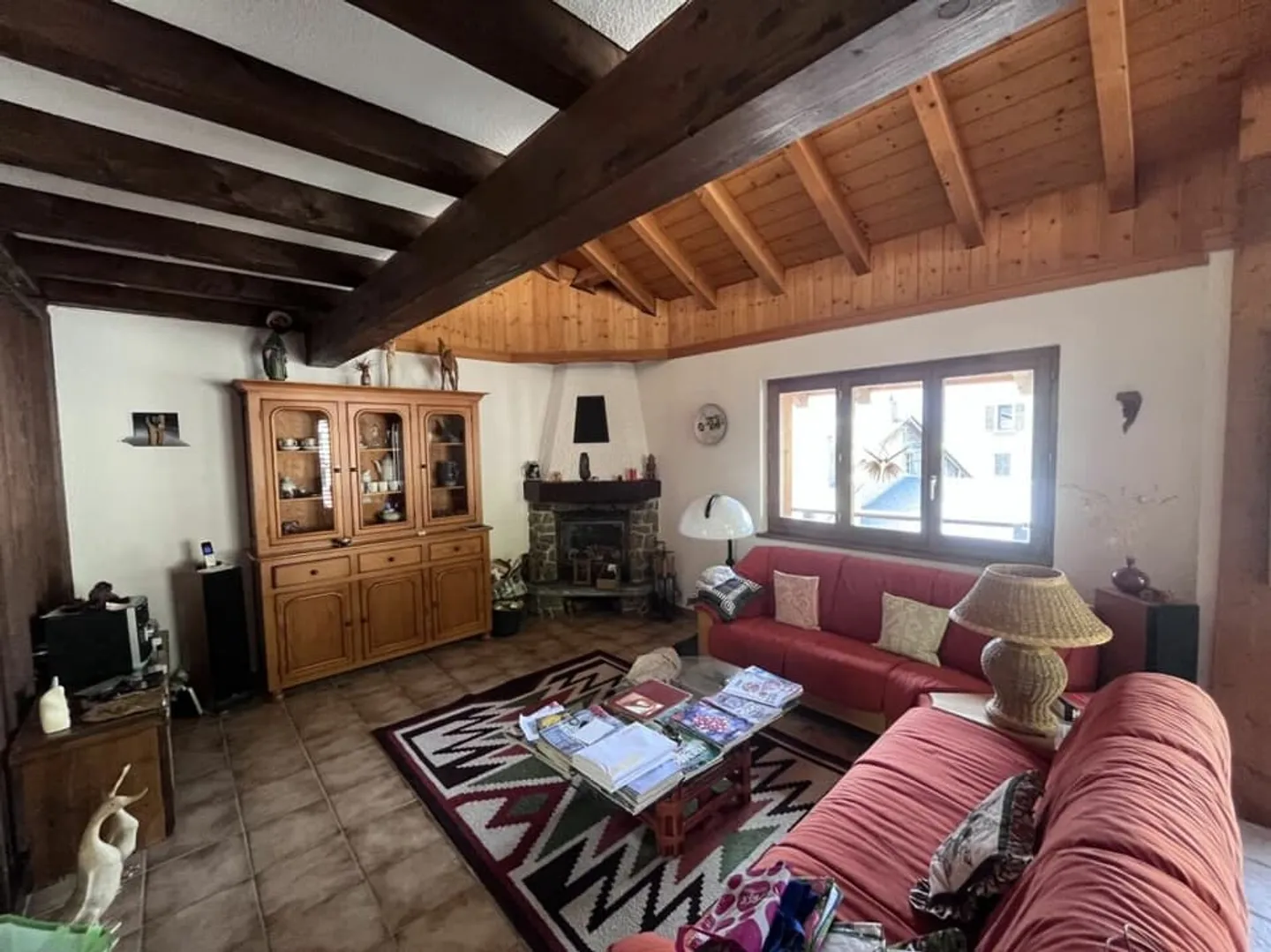 Maison de charme de 4,5 pièces à Salvan - Foto 3 von 13