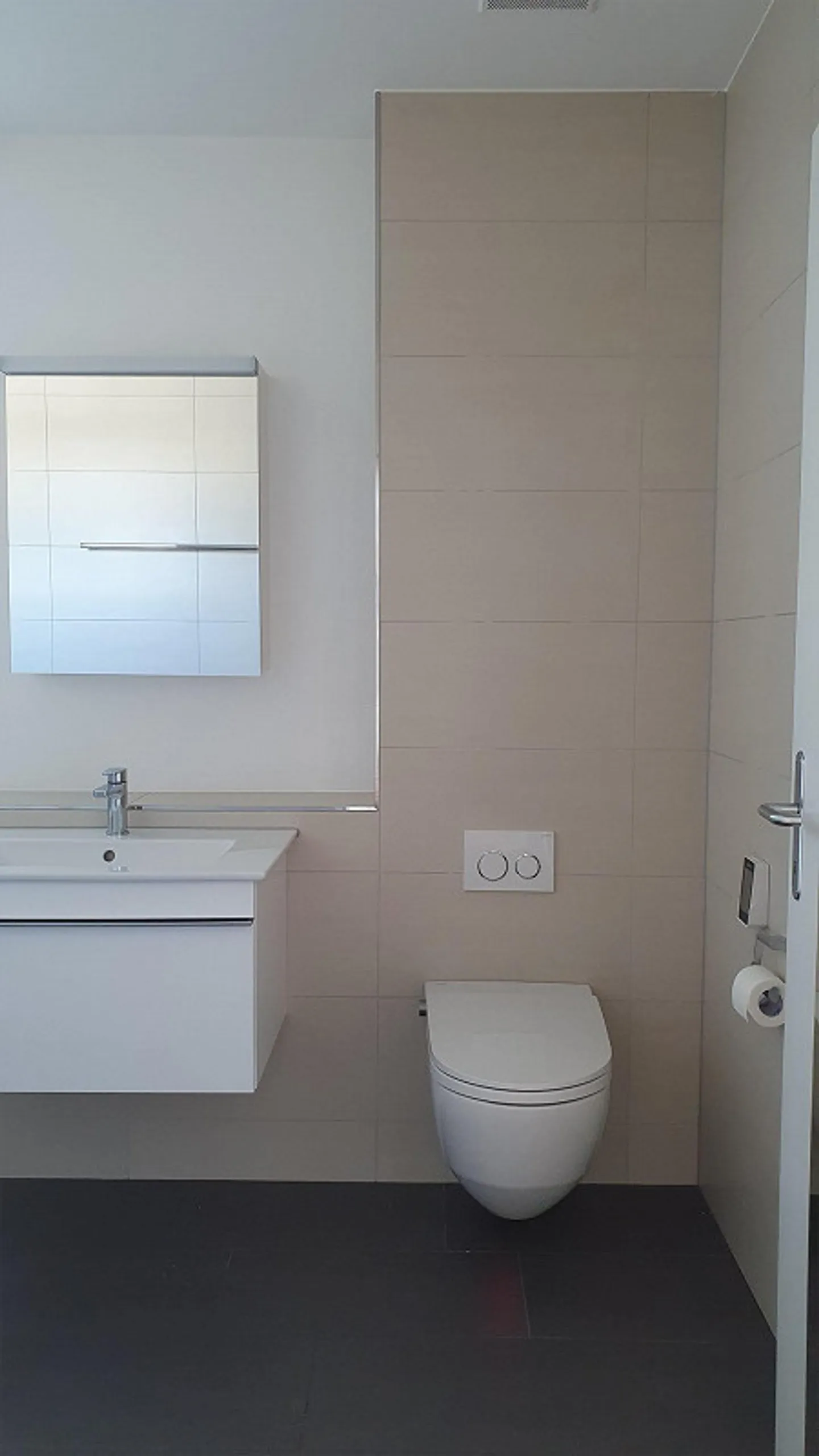 Moderne 4.5-Zimmer-Eigentumswohnung in Schul- und Seenähe - Foto 8 von 11