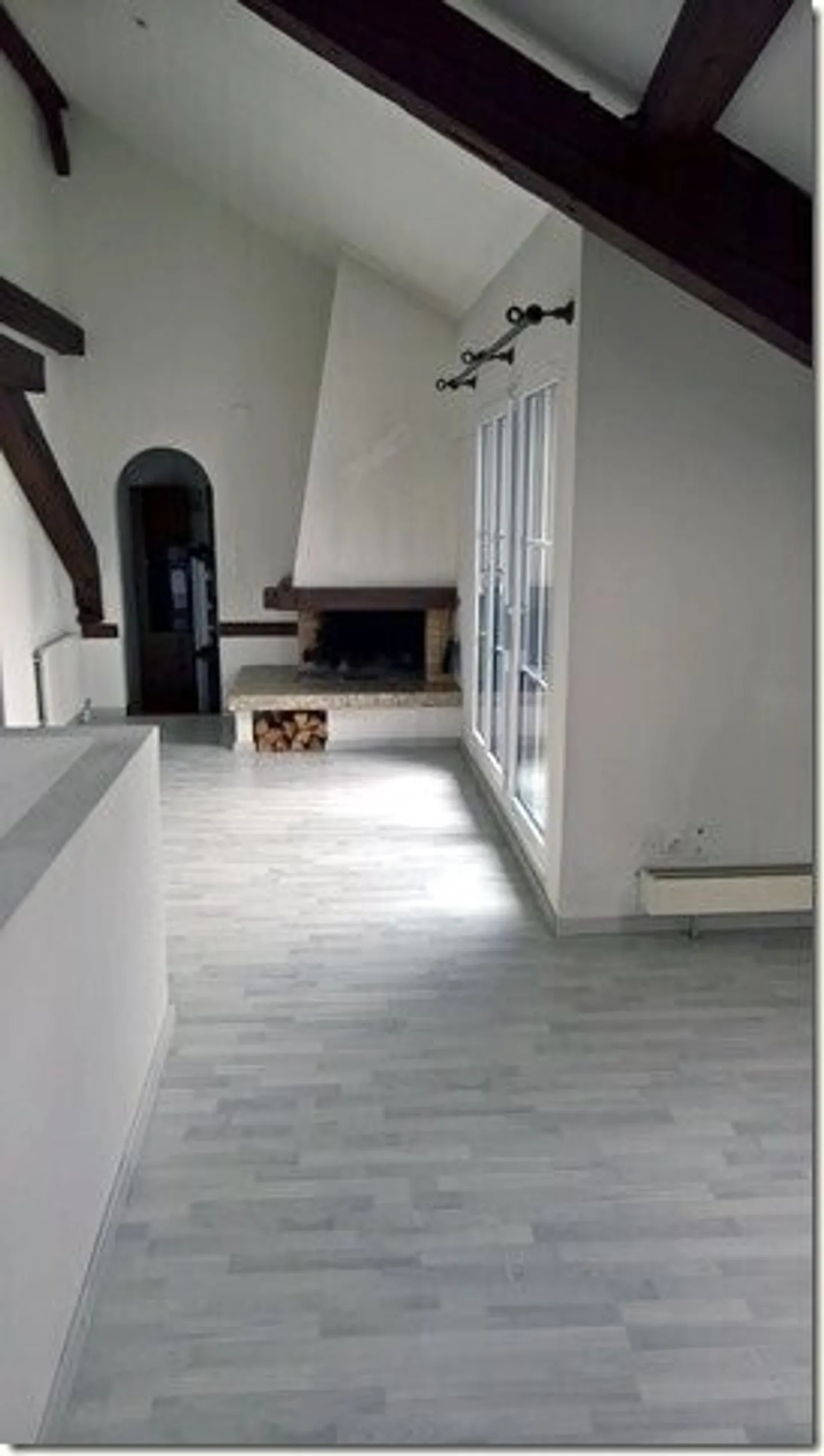 Beautiful Old Town Maisonette Apartment with Fireplace and Terrace - Photo 4 of 7