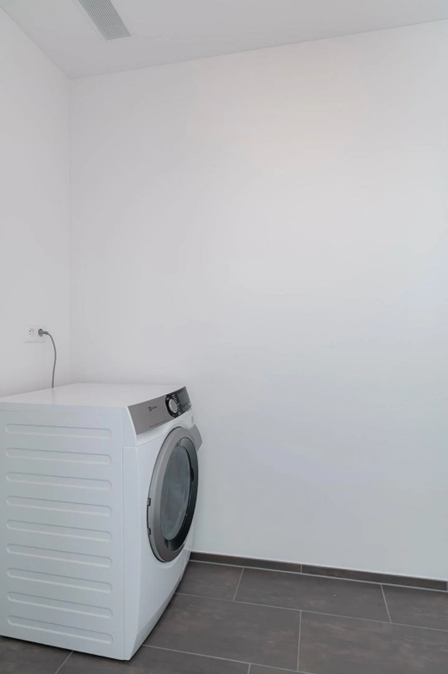 Appartement 2.5 pièces - Photo 6 sur 9