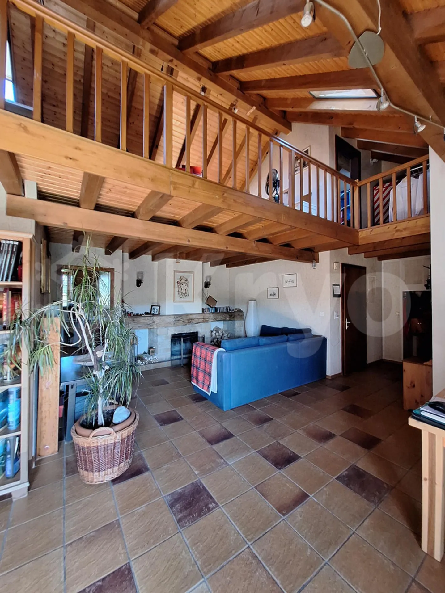 For rent in Puidoux beautiful 5-room apartment located on the 3rd floor. - Photo 1 of 4