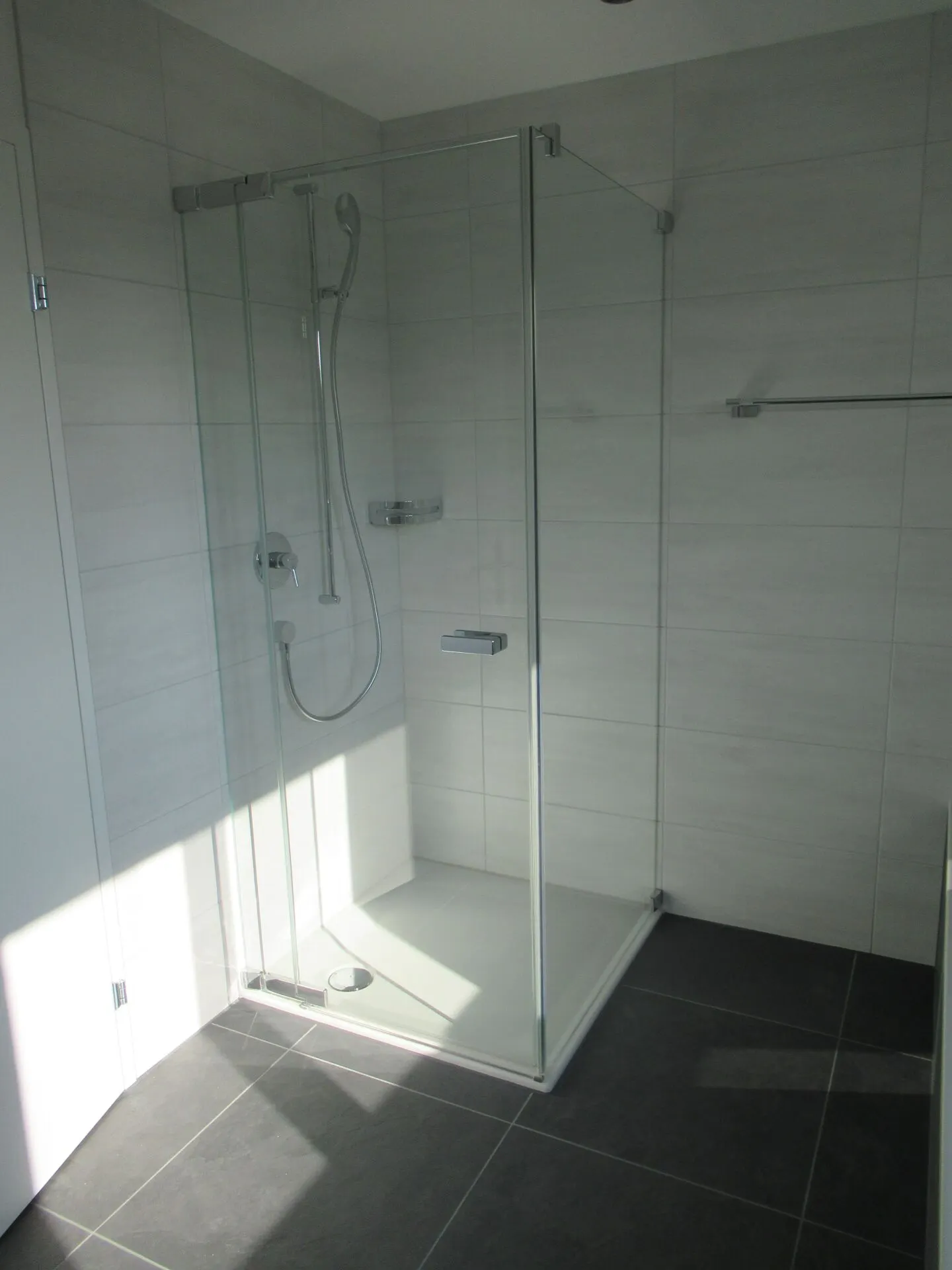 Spacious 3.5 Room Apartment - Photo 10 of 15