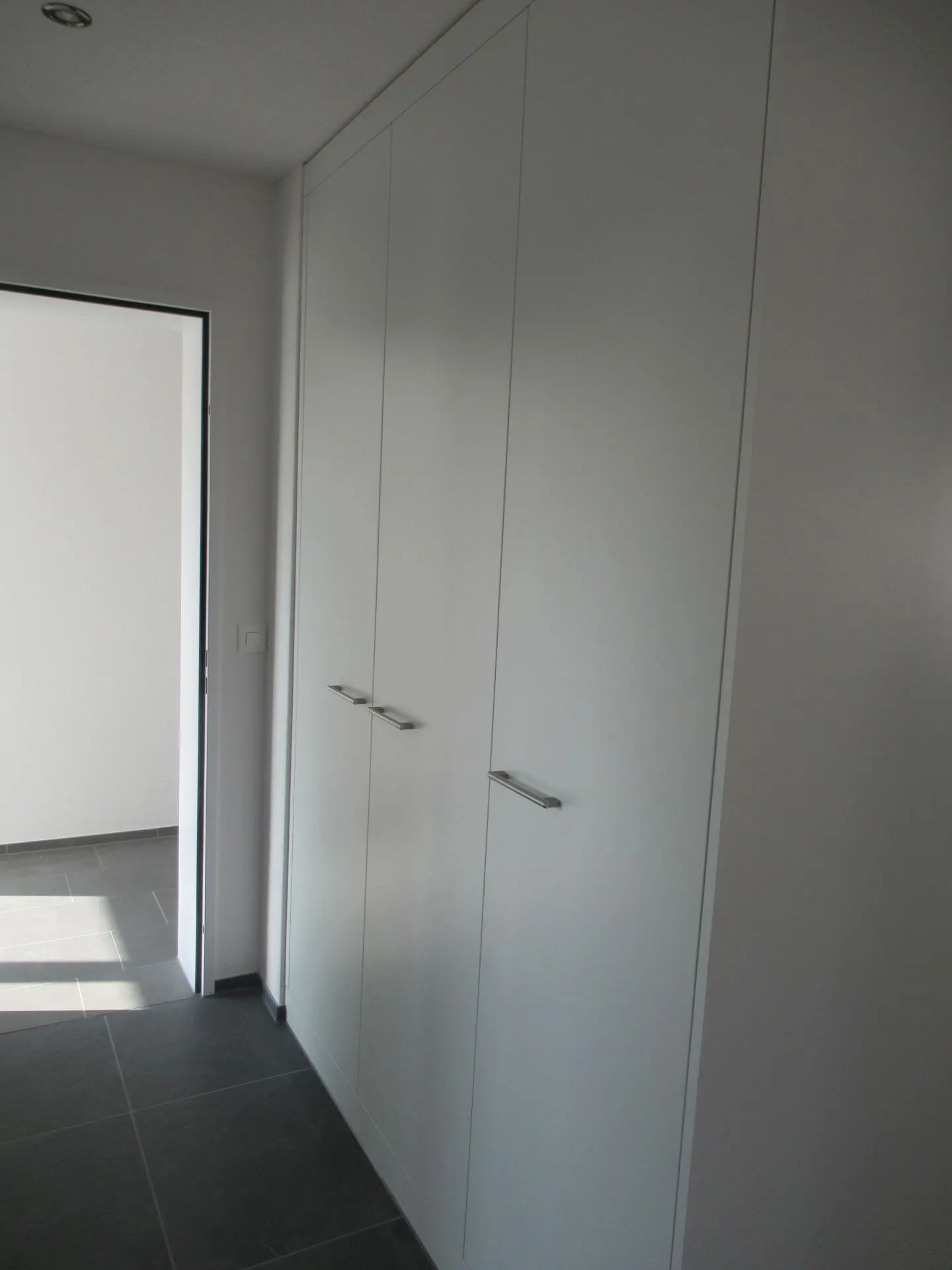 Spacious 3.5 Room Apartment - Photo 11 of 15