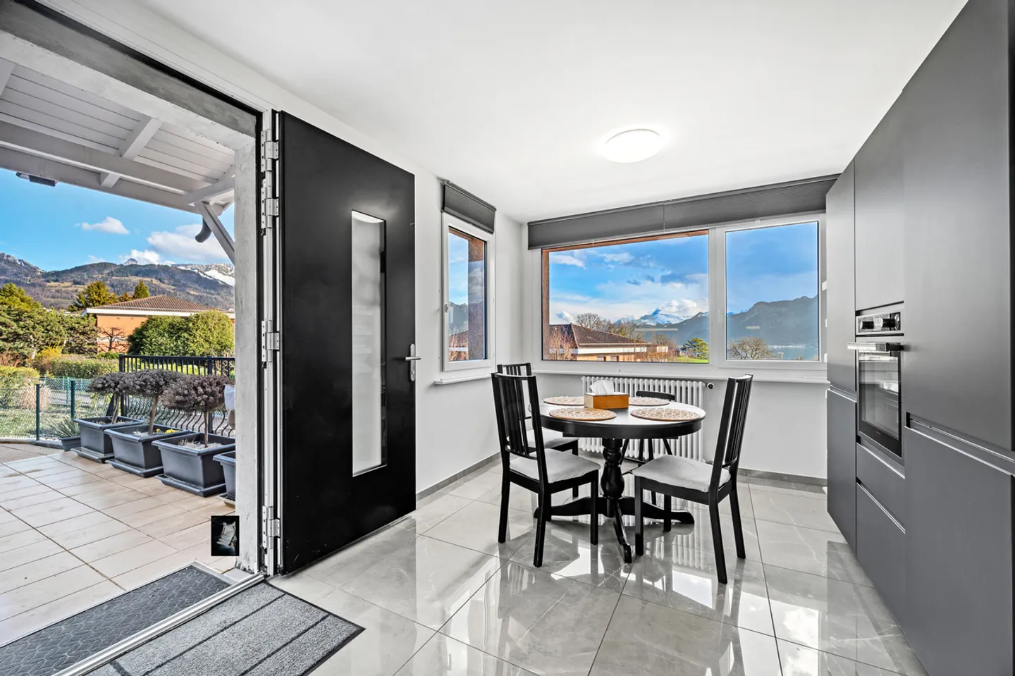 7,5-Zimmer-Haus - Foto 2 von 19