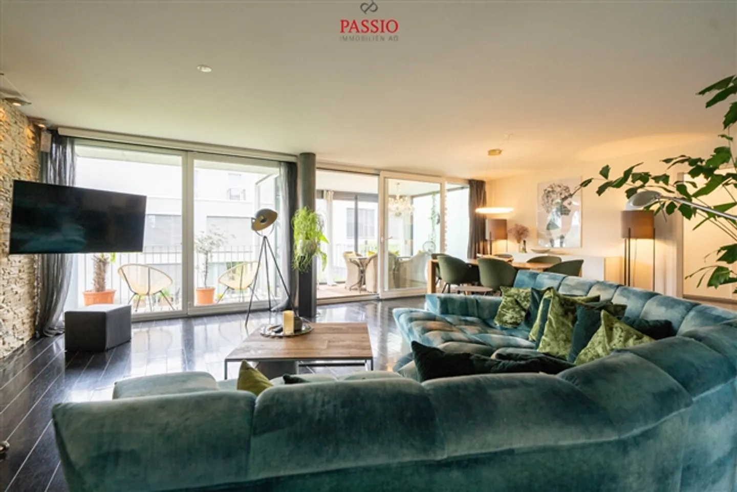 «5.5-(6.5)-Zimmer-Wohnung mit Wintergarten und zusätzlichem Hobbyraum» - Foto 5 von 20