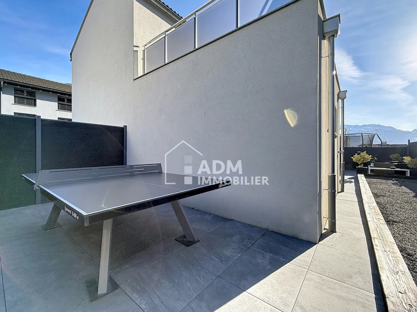 Saillon, contemporary house with 4.5 rooms and landscaped exteriors - Photo 16 of 17