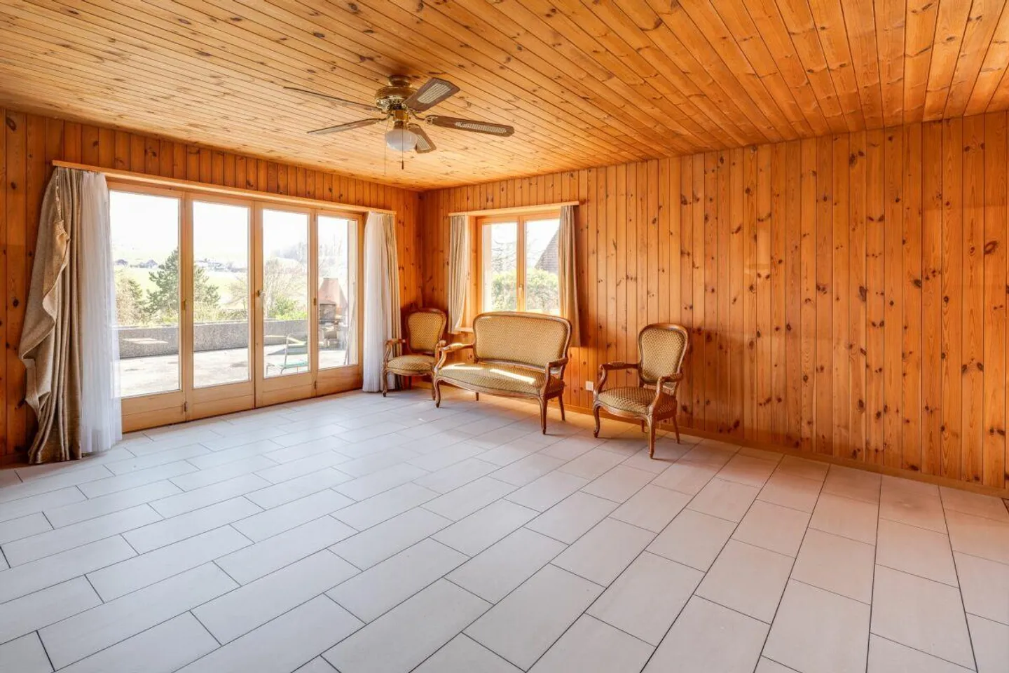 4.5-Room Single-Family House with Studio Apartment - Photo 8 of 14