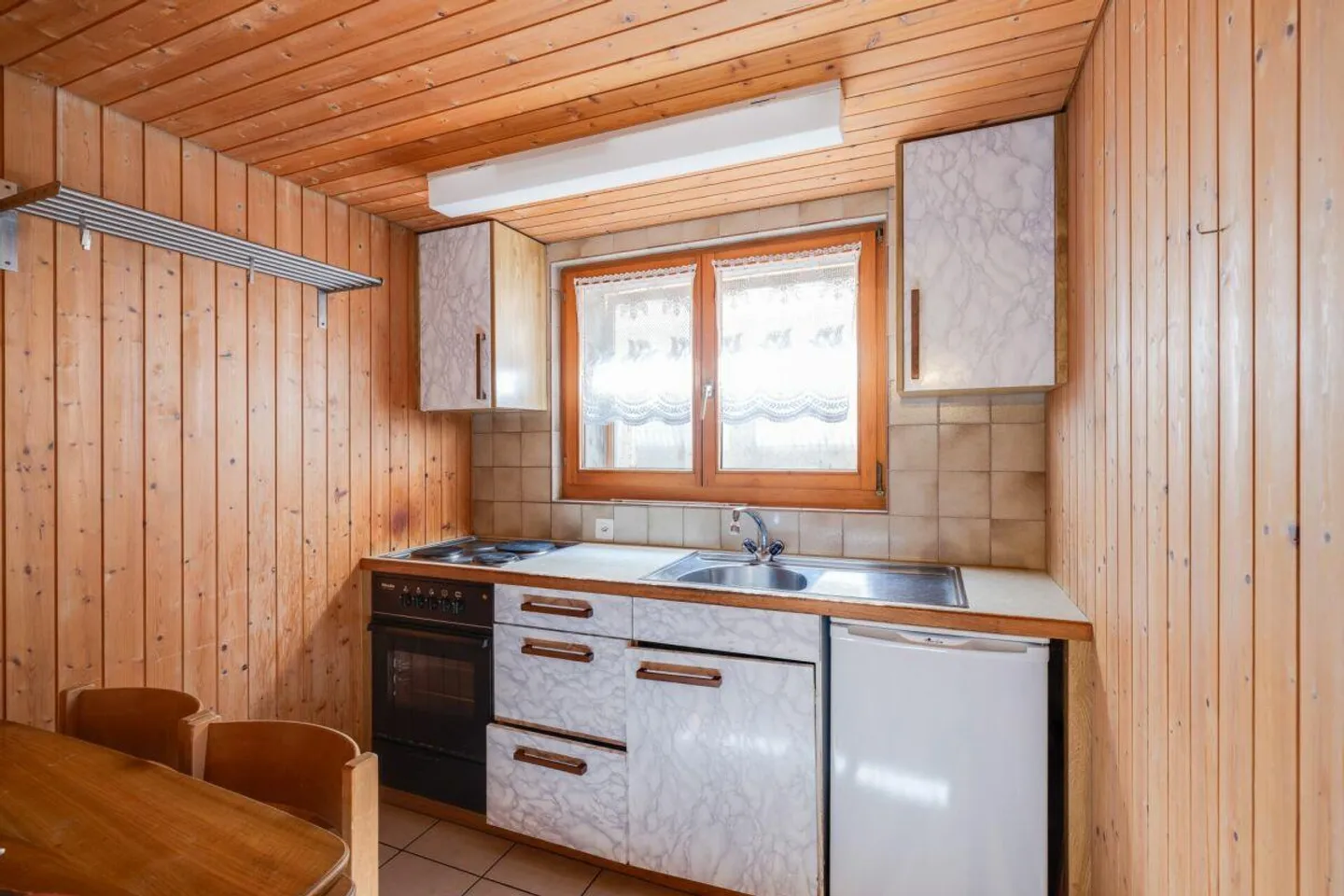 4.5-Room Single-Family House with Studio Apartment - Photo 12 of 14